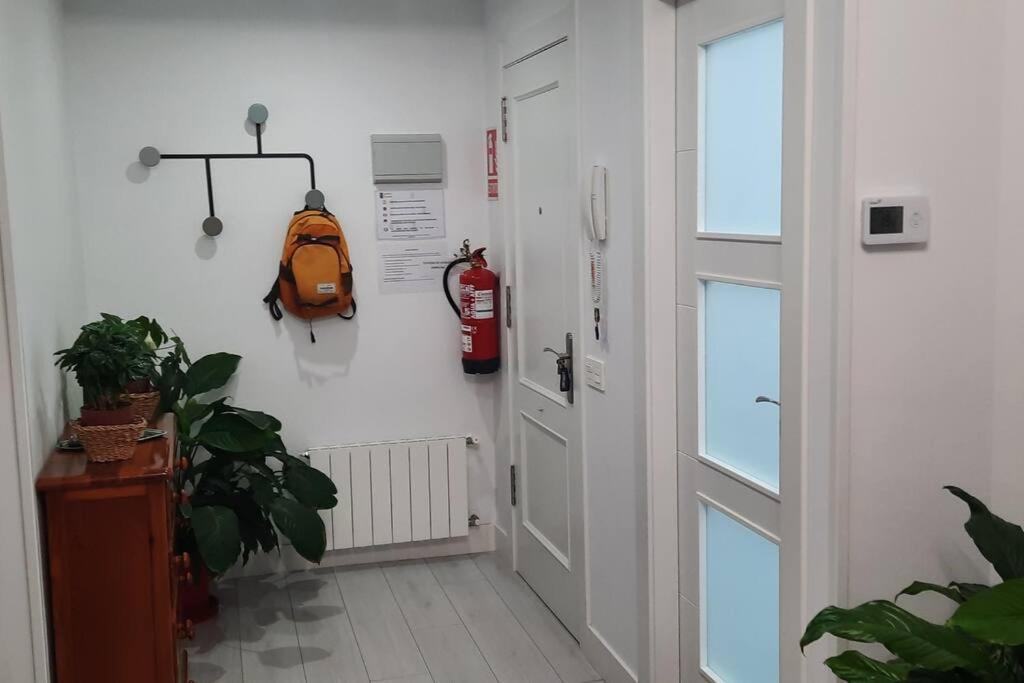 Soleado Apartamento Con Garaje Santander Bagian luar foto
