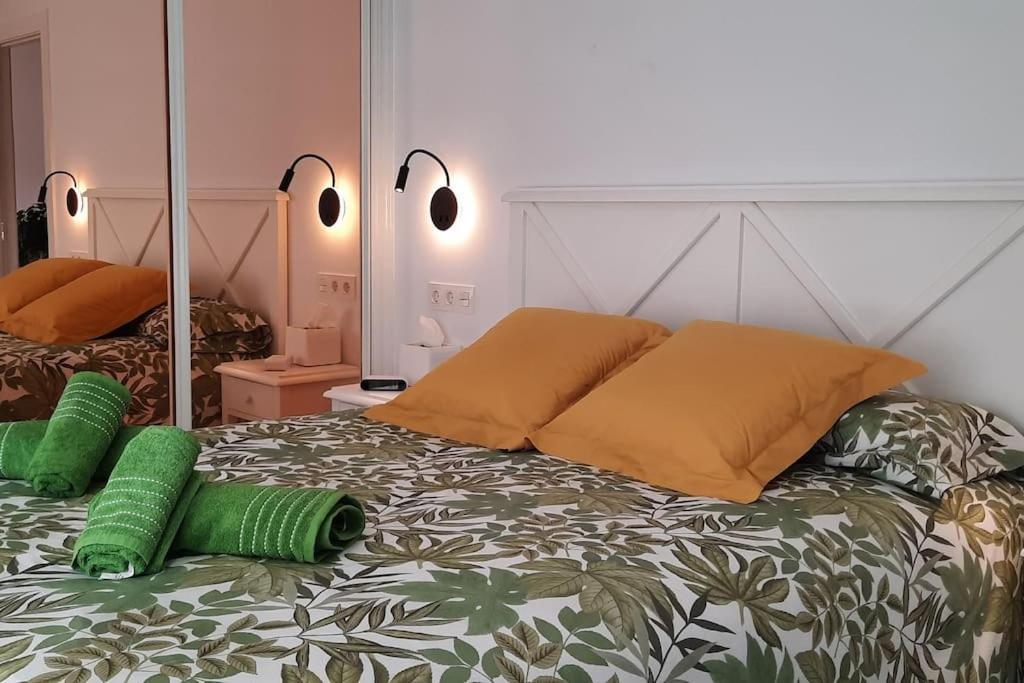 Soleado Apartamento Con Garaje Santander Bagian luar foto